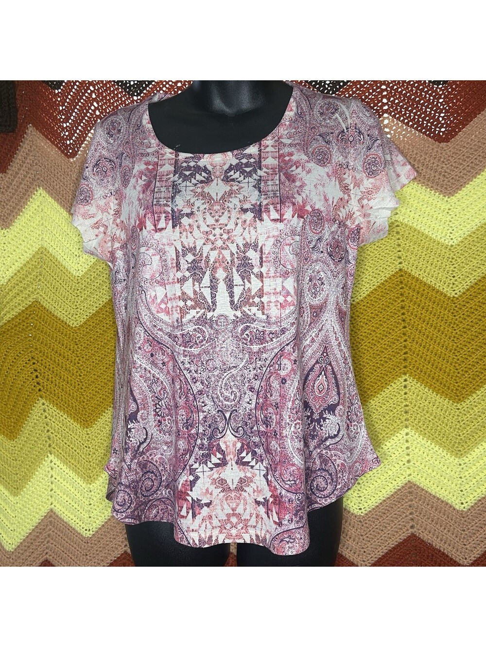 One World Live And Let Live Top Womens Medium Petite Pink Short Sleeve W/ Beads